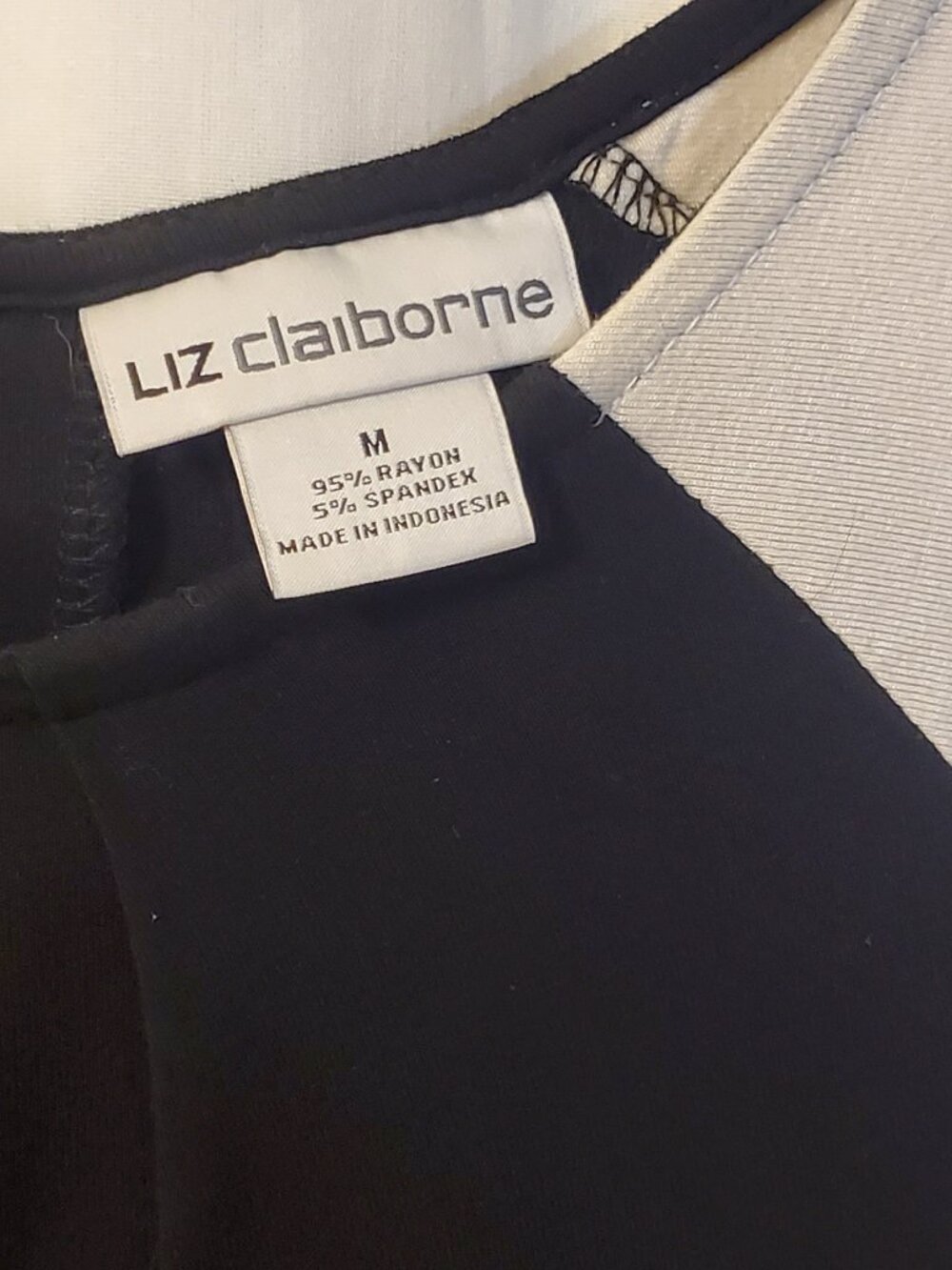 Liz Claiborne 2 tone workwear blouse Size: M